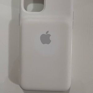 White iPhone 11 Pro apple charging case
